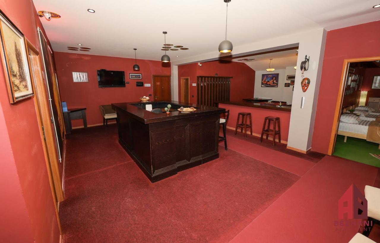 Bezhani Apartments Тирана Екстер'єр фото